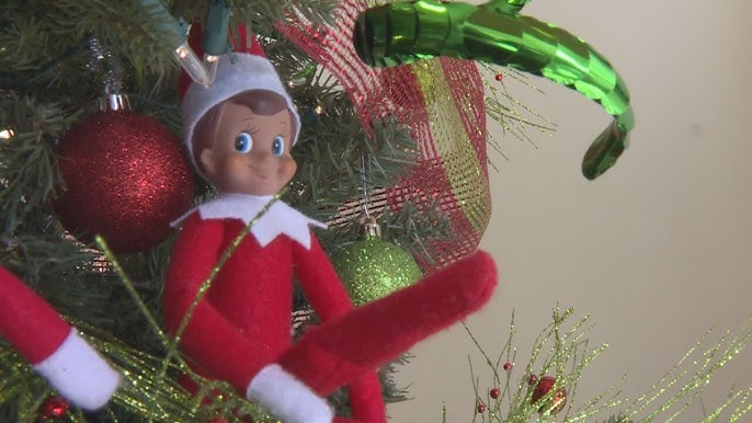 15 Funny Elf on the Shelf Ideas 13 26a