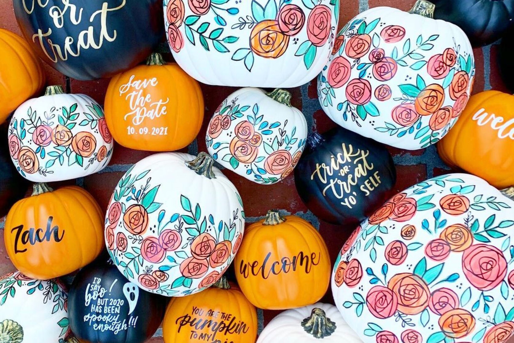 23 Chic Pumpkin Painting Ideas for Autumn You'll Love 2 AA