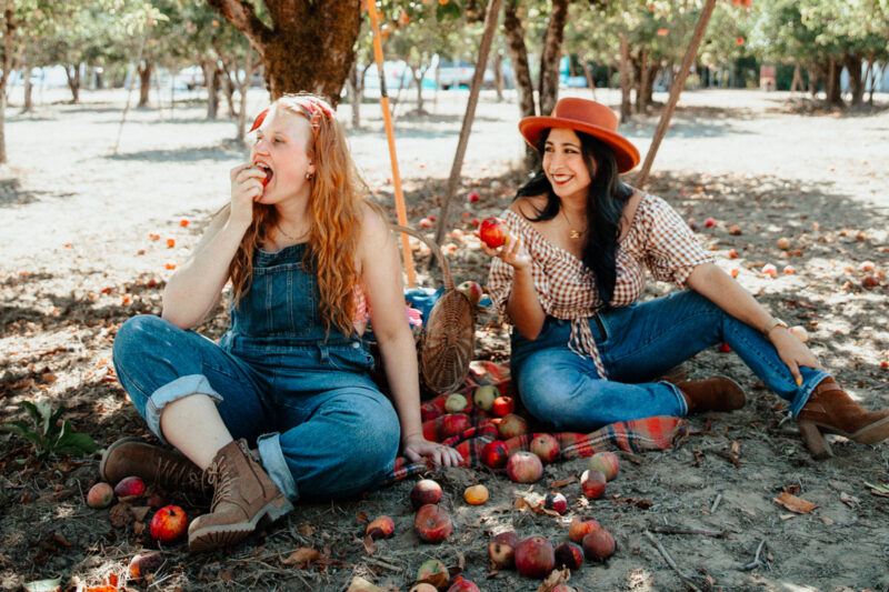 20 Fall Date Ideas That Are Cozy,and amazing 2 1a