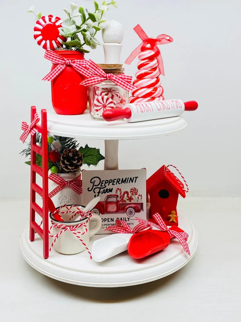 17 Festive Christmas Tiered Tray Ideas You Love 17 17a