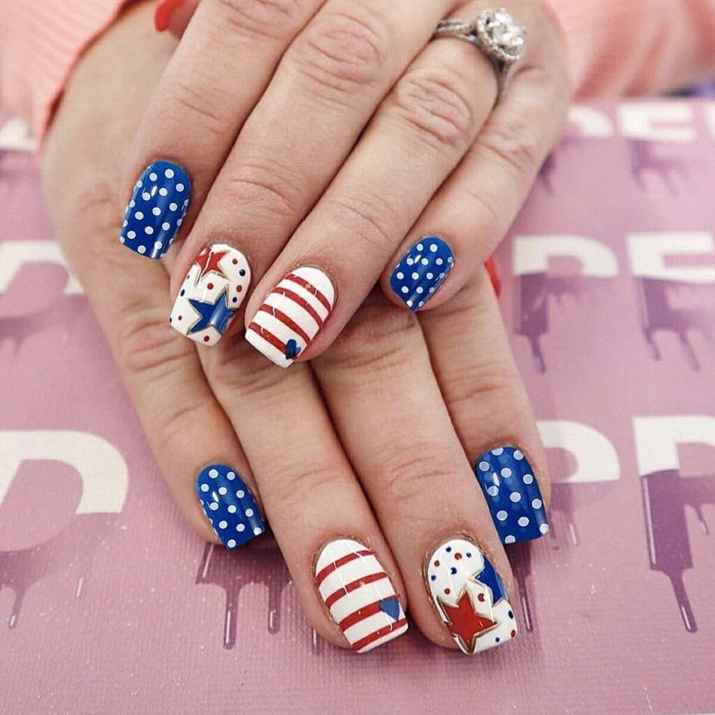 18 Amazing Nail Ideas for July 4th 3 2